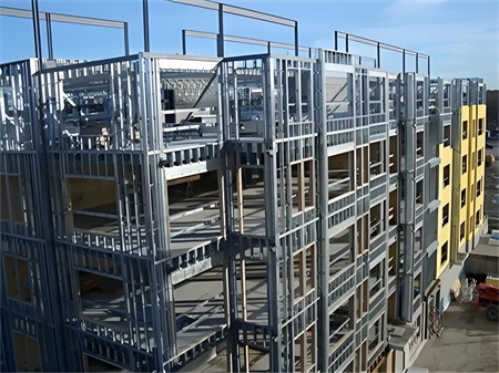 高层钢结构的地震失效准则