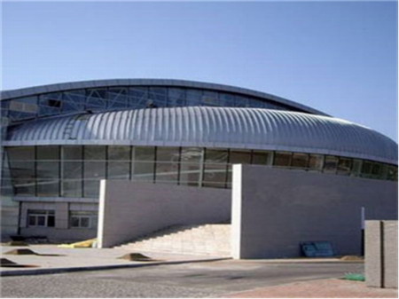 钢结构场馆的设计理念