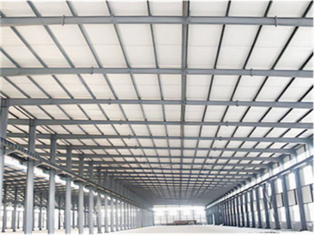 评估钢结构厂房的稳定性